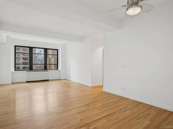 43 W 61st Street #12F, New York (Manhattan), NY 10023