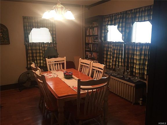 5th image of 7 Kingston Ave