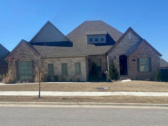 1st image of 183 N Hawkstone Dr