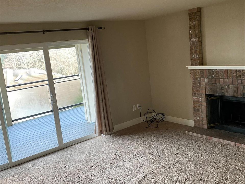 1st image of 3008 N Narrows Dr Unit C101
