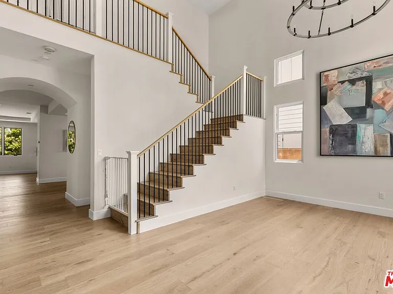 3812 Marcia Ct — Photo 3