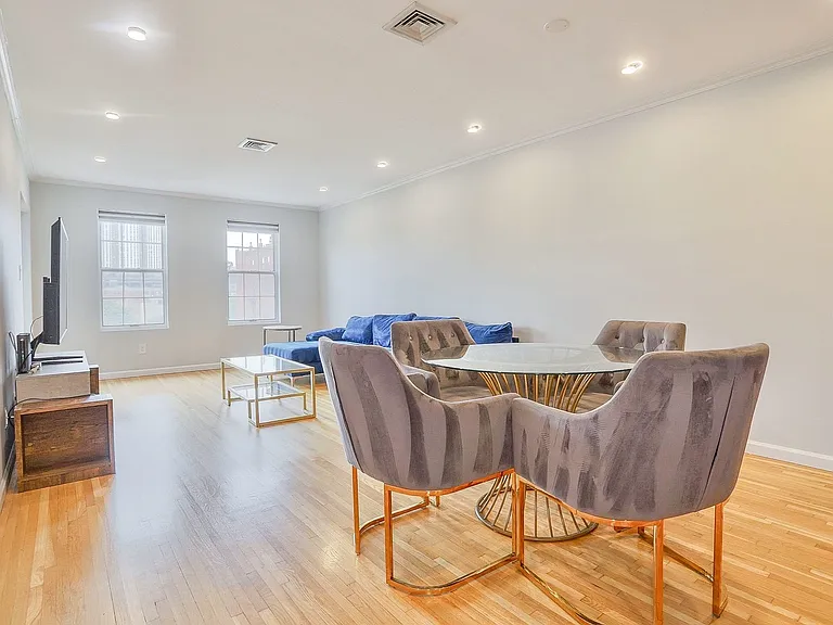 1001 Clinton St #5B — Photo 3