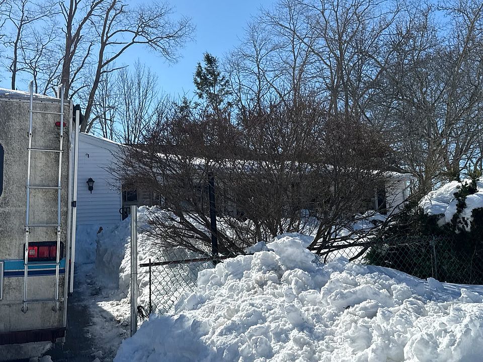 1st image of 65 Errol Rd