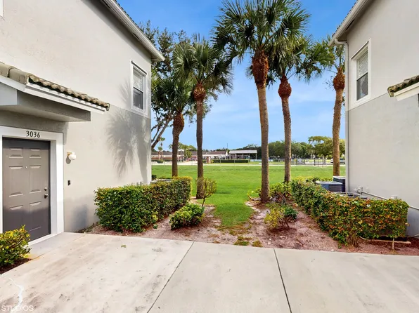 3036 Grandiflora Drive, Greenacres, FL 33467