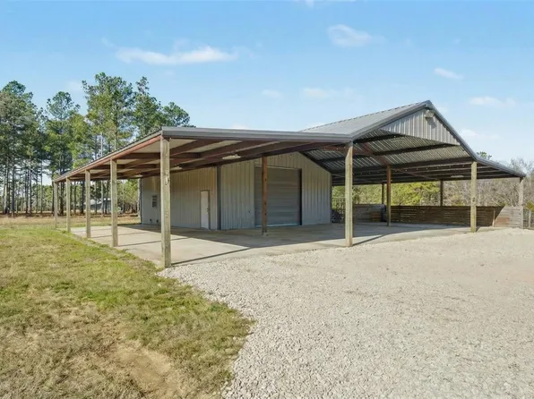 3901 E Fm 942, Livingston, TX 77351