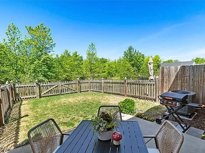 Wenrich Dr — Photo 10