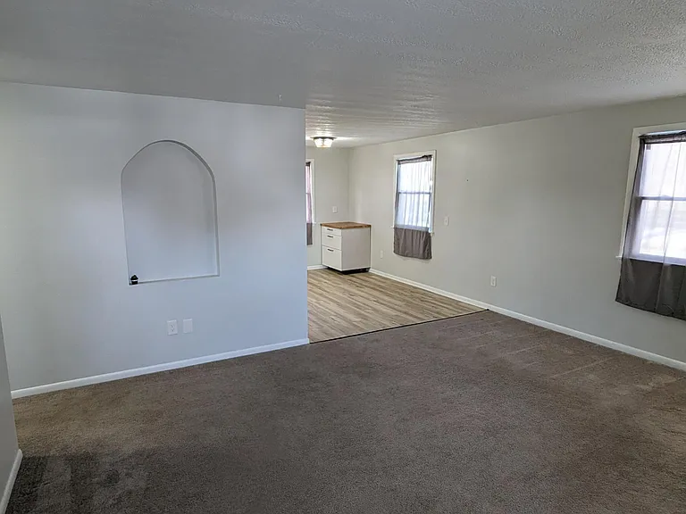6422 Portage St NW — Photo 10