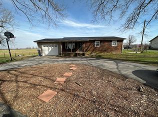 2385 Todd Rd, Clarkrange, TN 38553