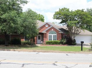 505 W Rieck Rd, Tyler, TX 75703