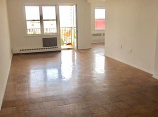 635 Shore Rd, Long Beach, NY 11561