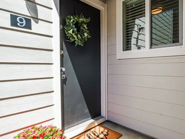 5482 SW Alger Ave #F9, Beaverton, OR 97005