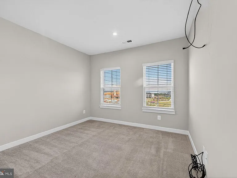 1654 Kirkman St — Photo 21