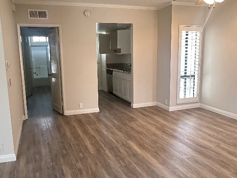 650 C&I Investments — Photo 12