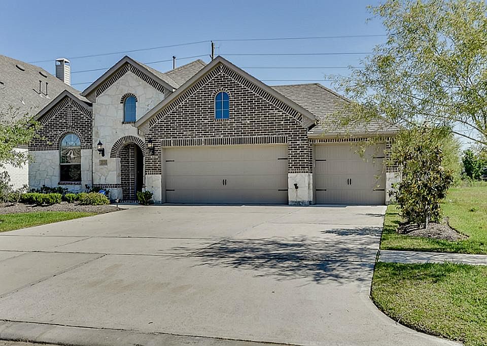 1st image of 3131 Manzanita Ln
