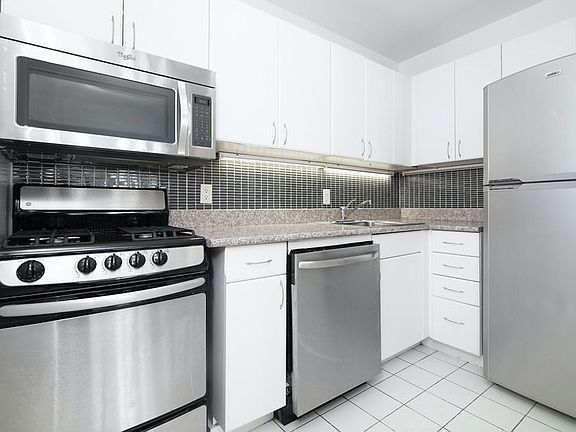 4th image of 460 W 20th St APT 7H