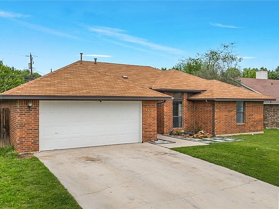 4th image of 3301 Spotted Horse Dr