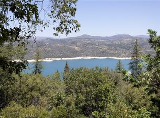 74 Lakeview Ridge Rd, Oroville, CA 95966