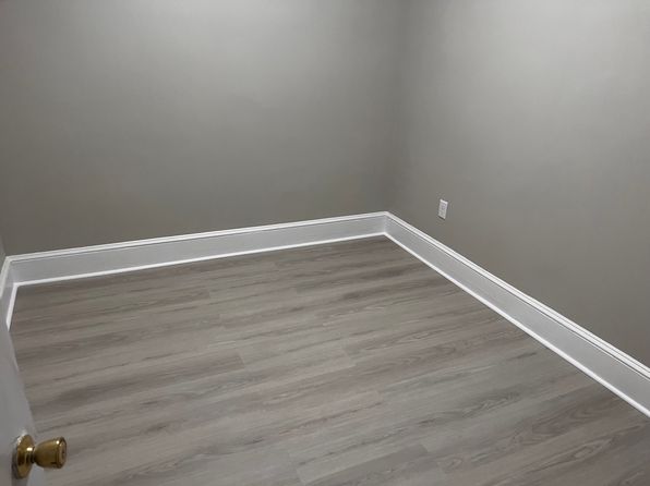 (undisclosed Address)