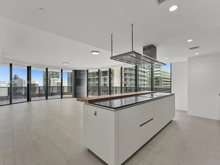 1000 Brickell Plz #3602 — Photo 4