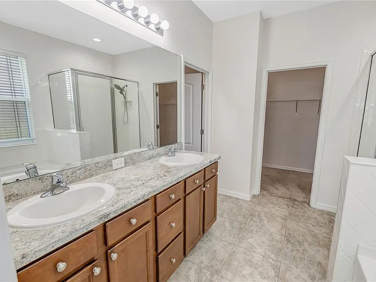 11607 Warren Oaks Pl — Photo 30