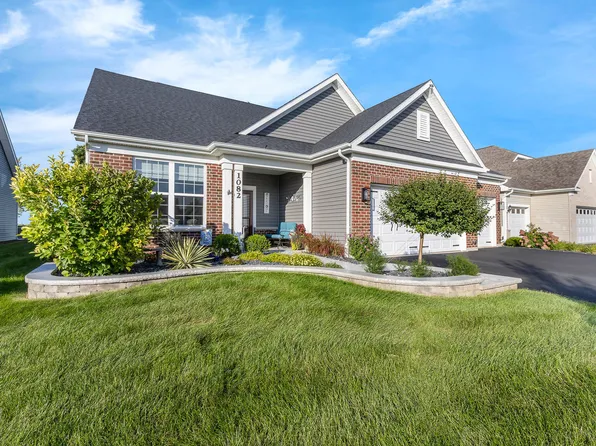 1082 Bernice Dr, Bolingbrook, IL 60490