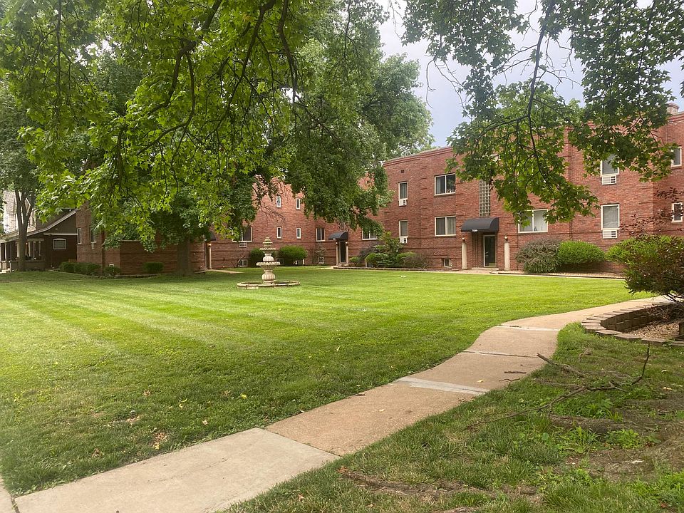 1st image of 3000 Marshall Ave #A