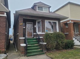 9025 S Kingston Ave, Chicago, IL