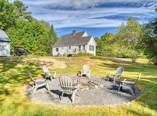 2 Piper Ln, Abbot, ME 04406