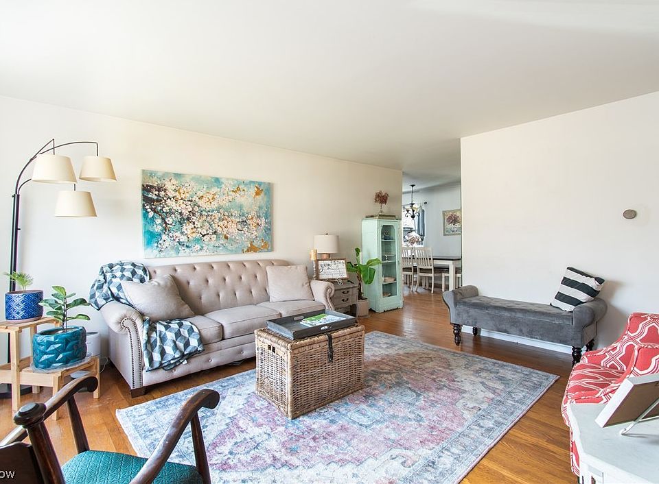 2121 Southeast Blvd, Salem, OH 44460 Zillow