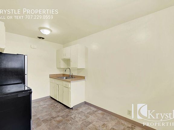4th image of 63 Mosswood Ave