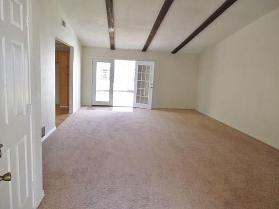 3rd image of 2009 Knollwood Ln