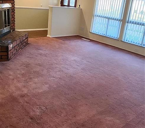 3rd image of 1460 Aintree Dr