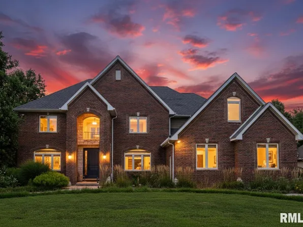 3015 W Pilgrims Way, Peoria, IL 61615