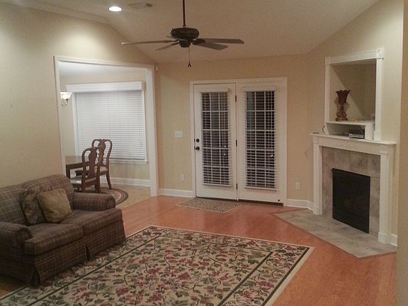4th image of 2911 Palmetto St