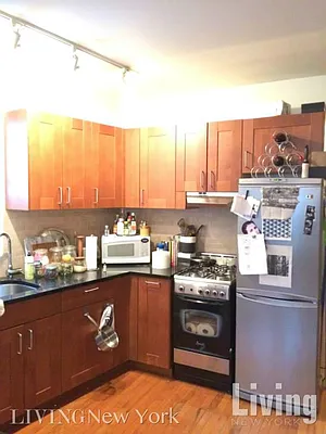 Rented by Living New York | media 38