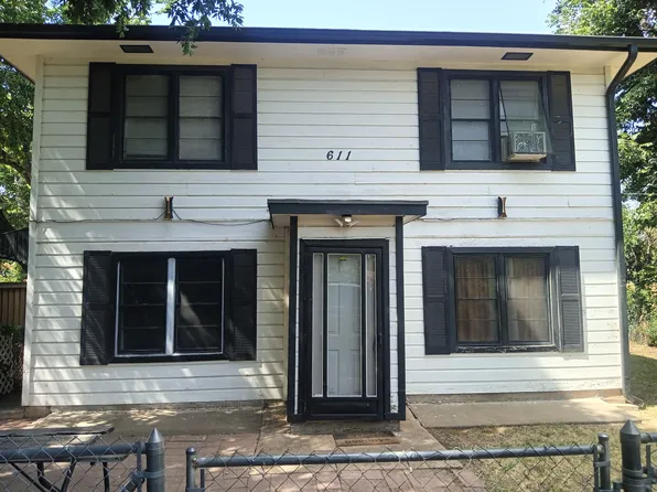 611 NW Columbia Ave #B, Lawton, OK 73507