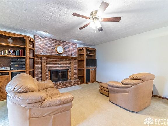 4th image of 1120 Lord Fitzwalter Dr