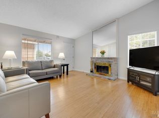 1704 Northstar Dr, Petaluma, CA