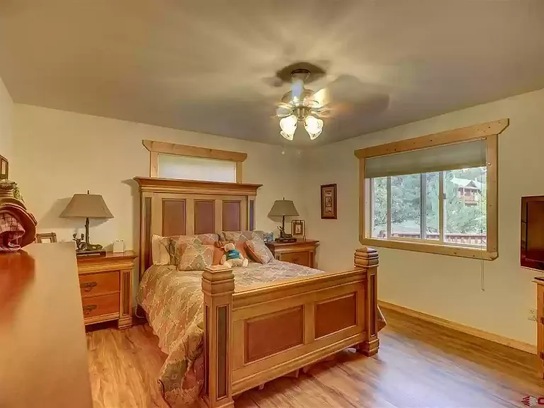 90 Caballero Dr — Photo 10