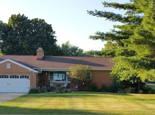 613 Park St, Dundee, IL 60118