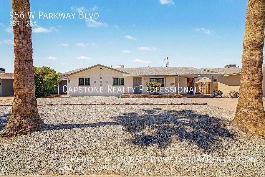 1st image of 956 W Parkway Blvd