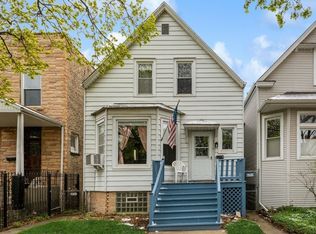 1921 W Farragut Ave, Chicago, IL 60640