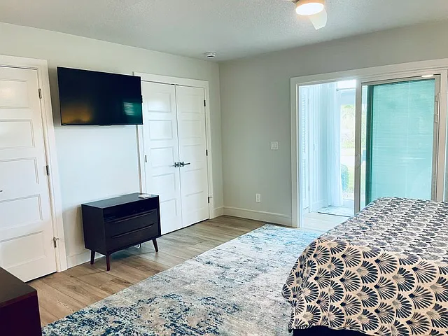 102 Royal Oak Dr #105 — Photo 2