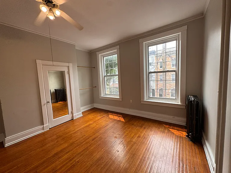 211 E King St #2 — Photo 15