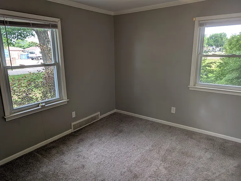2054 N Berry St — Photo 9