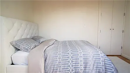 Rented by R New York