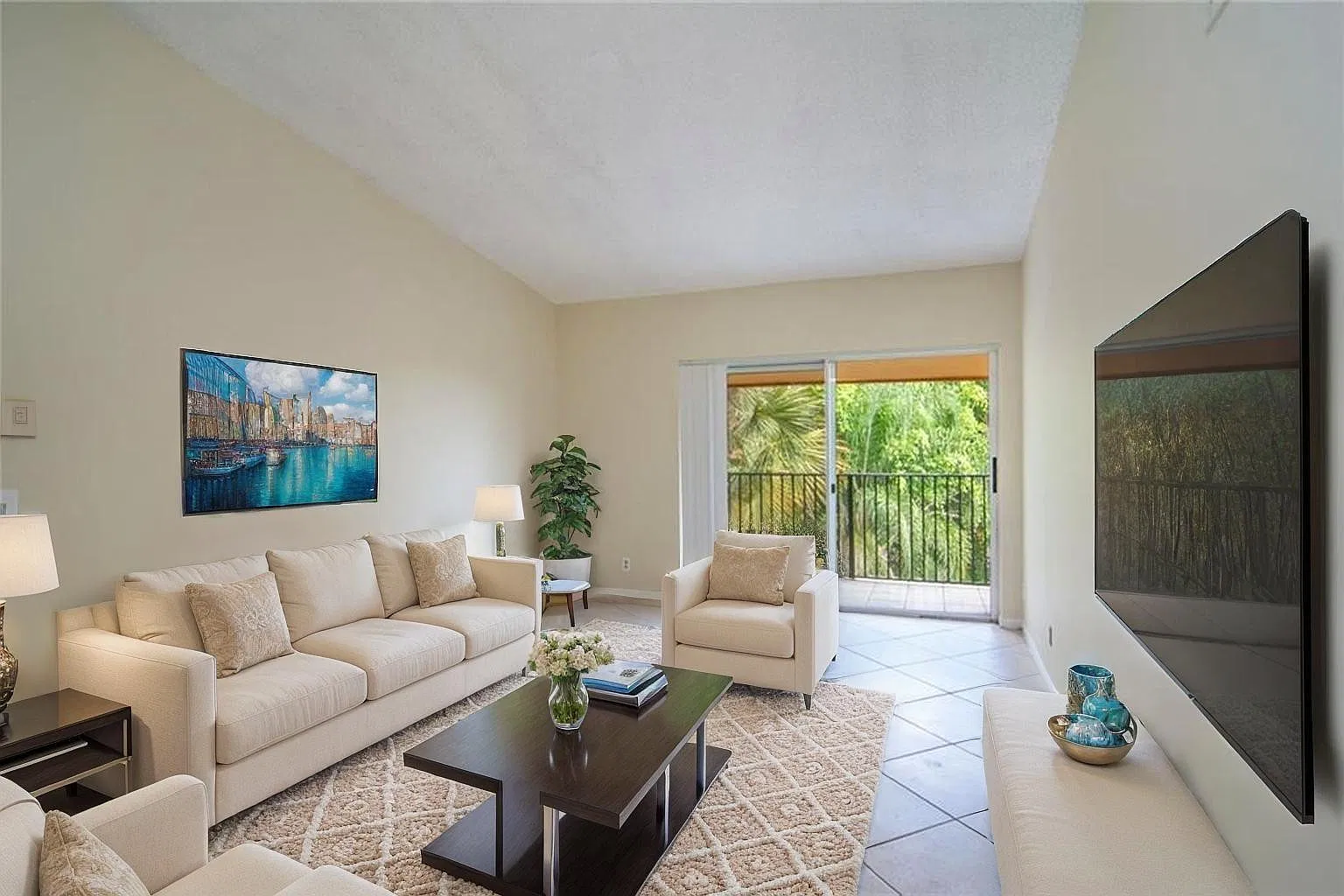 1 bed, 1.0 bath, 734 sqft, $1,750 — Photo 3