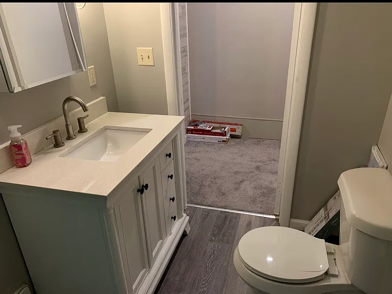 2422 Sidney St — Photo 3