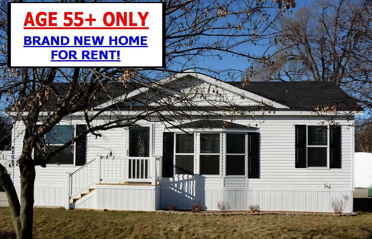 3 bed, 1120 sqft, $1,100 — Photo 2