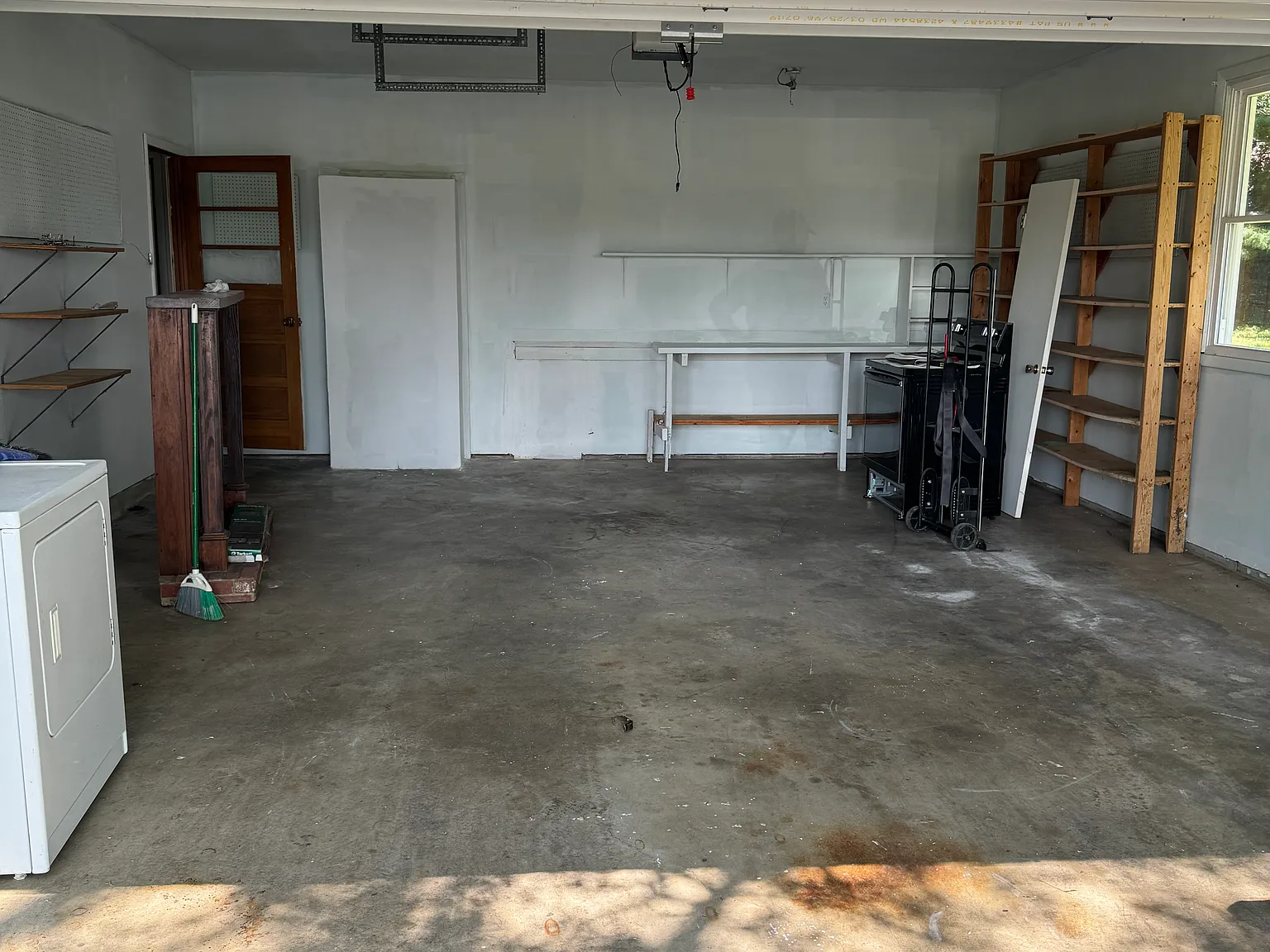 3 bed, 1512 sqft, $2,200 — Photo 3